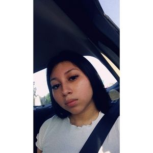 Meet your Posher, Claudette